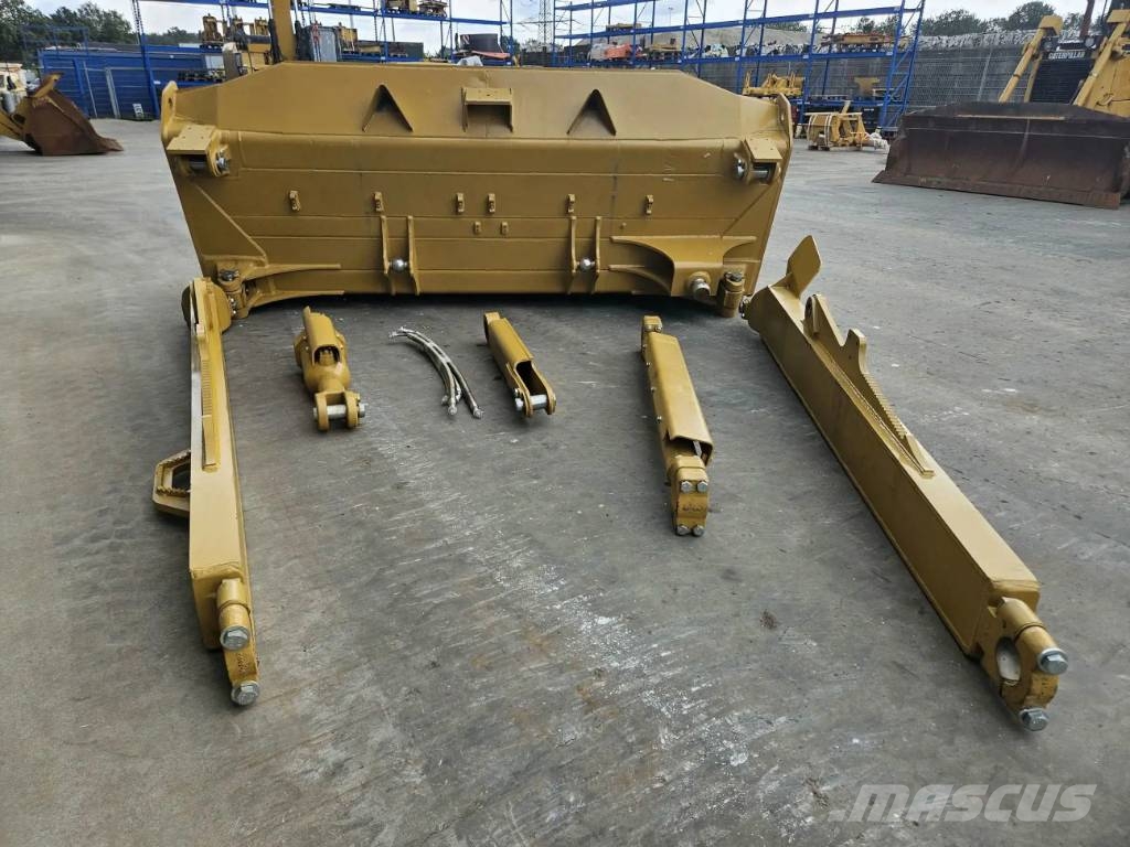 CAT D8N SU Bladen