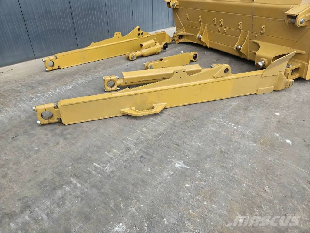 CAT D8N SU Bladen