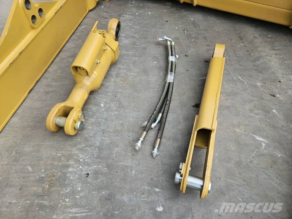 CAT D8N SU Bladen