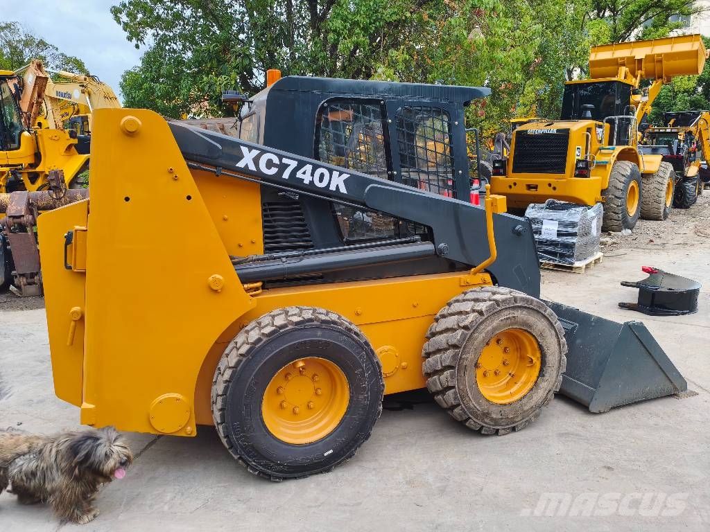 XCMG XC470K لوادر انزلاقية التوجيه