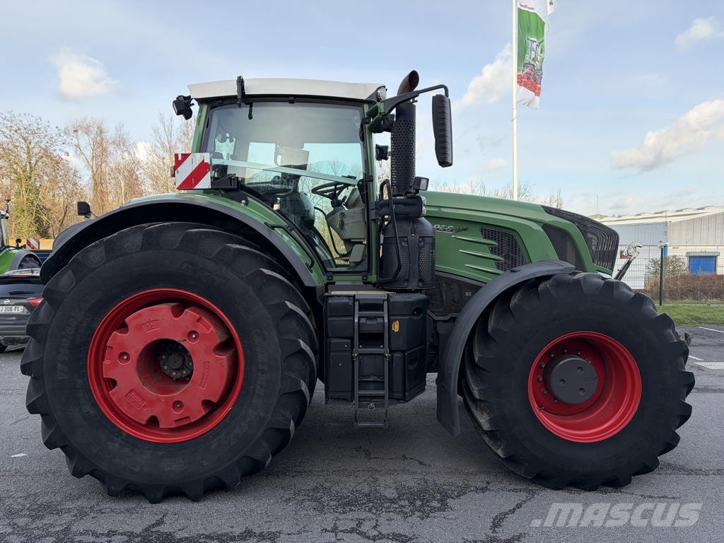 Fendt 939 VARIO PROFI + Tracteur
