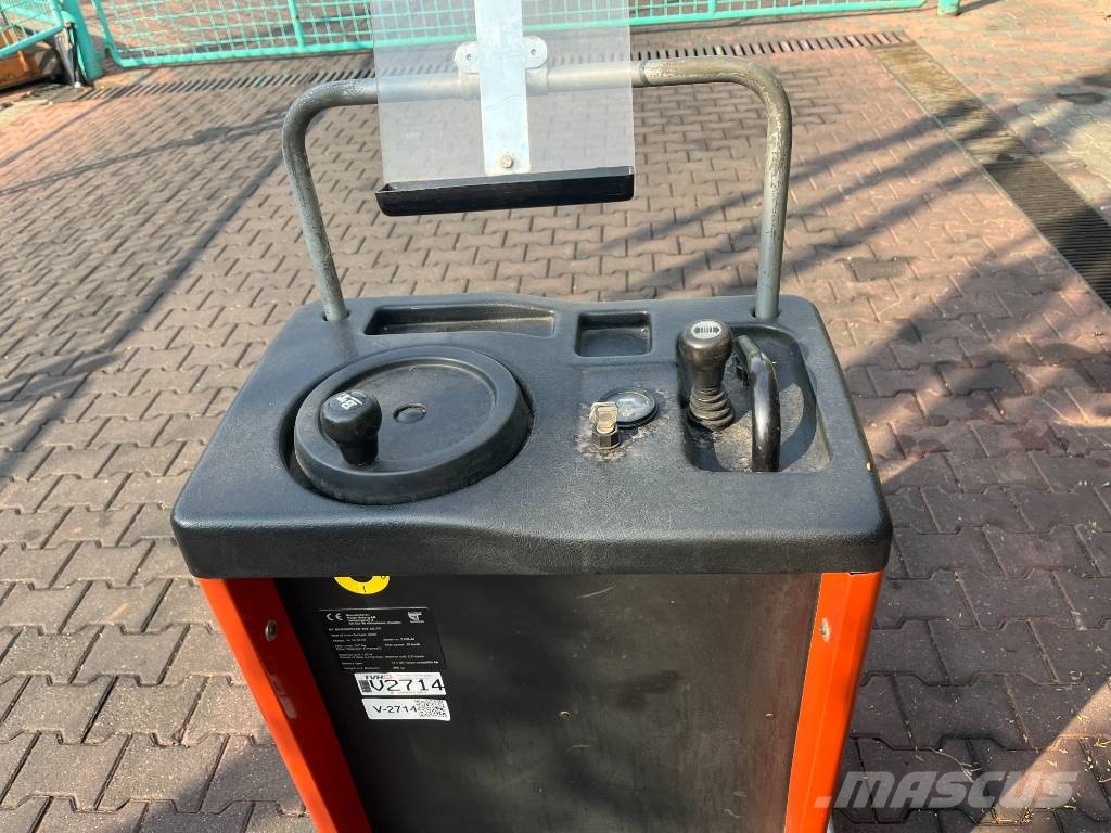 BT ERGOMOVER 608 AC-TT V-2714 EO Batterijen