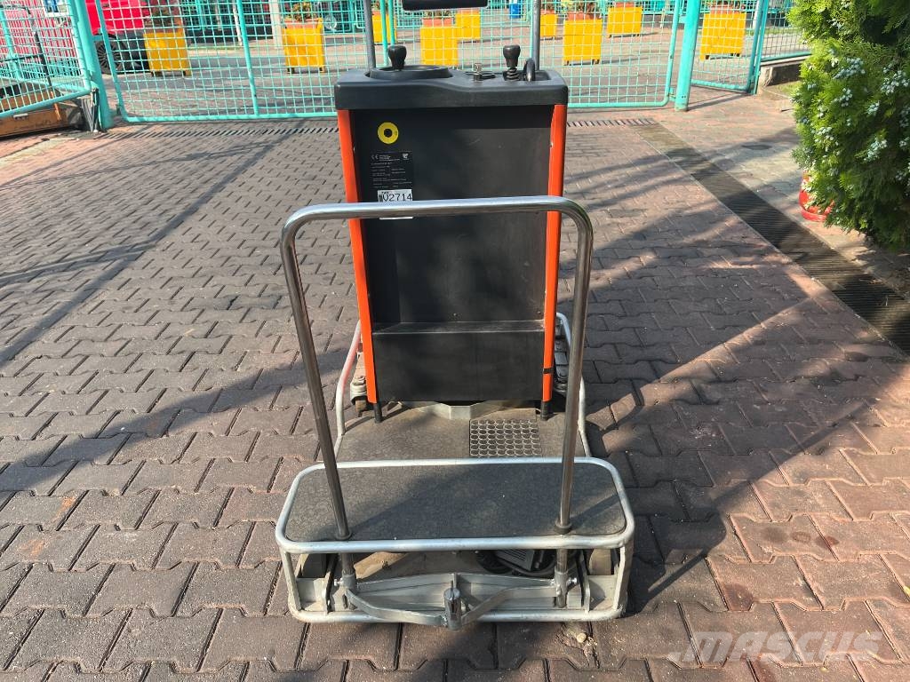 BT ERGOMOVER 608 AC-TT V-2714 EO Batterijen