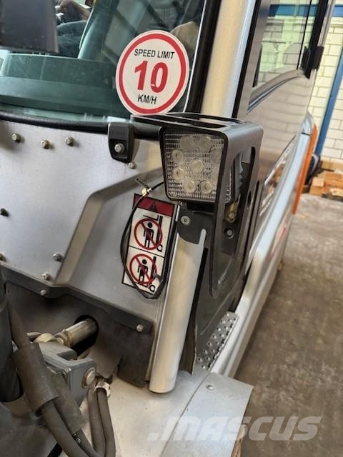 Still RX60-50/600 電動堆高機
