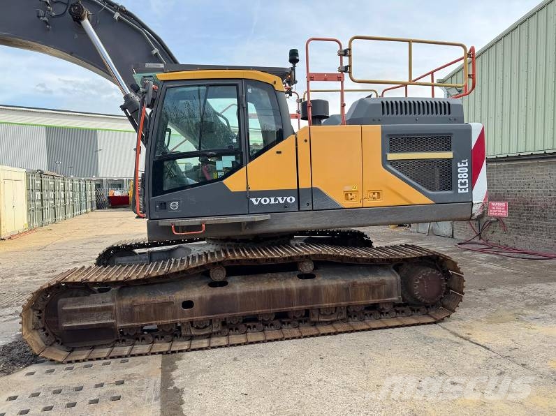 Volvo EC 380 EL Paletli ekskavatörler