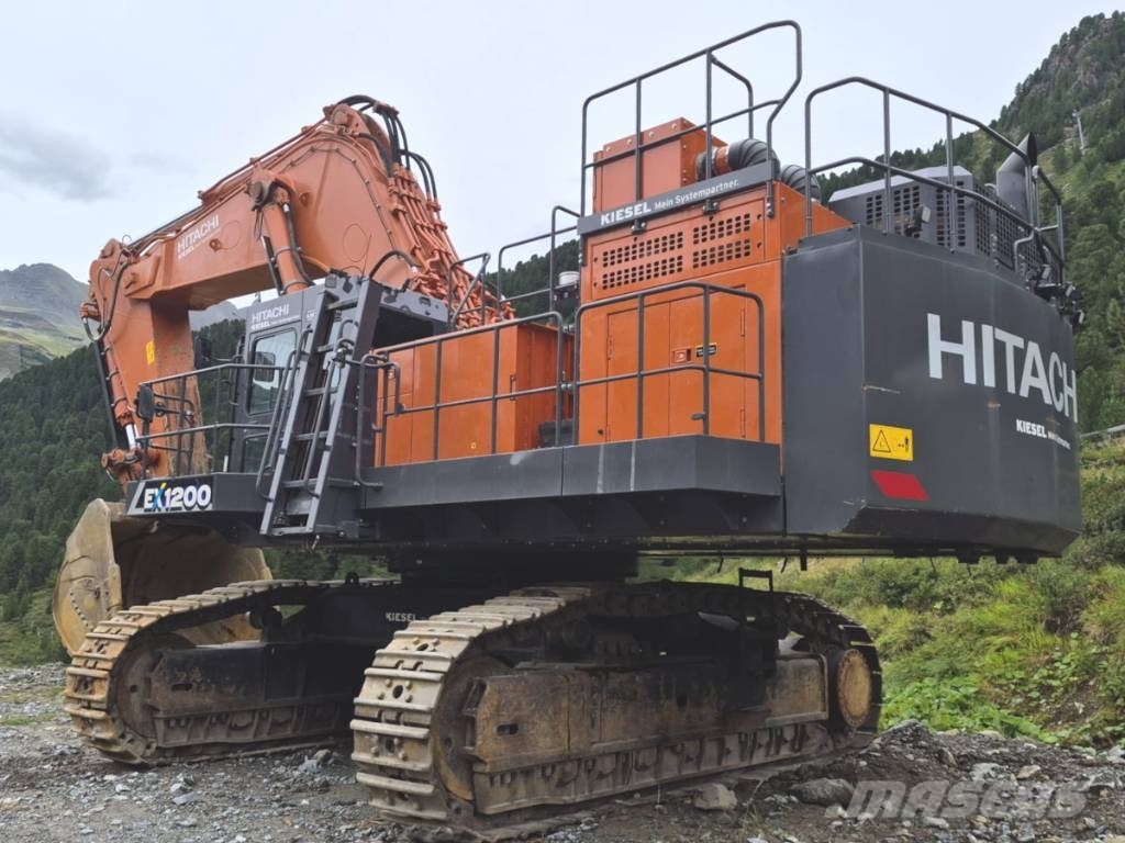 Hitachi EX 1200-7 履带挖掘机