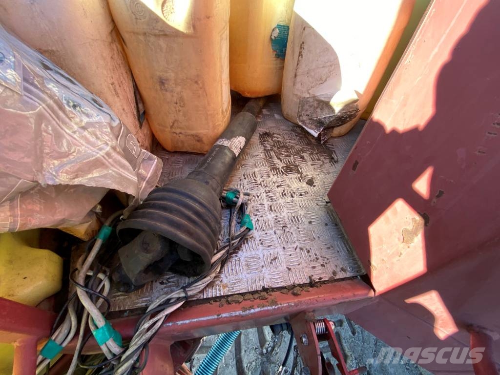 Hardi Commander 2800 Plus Tažené postřikovače