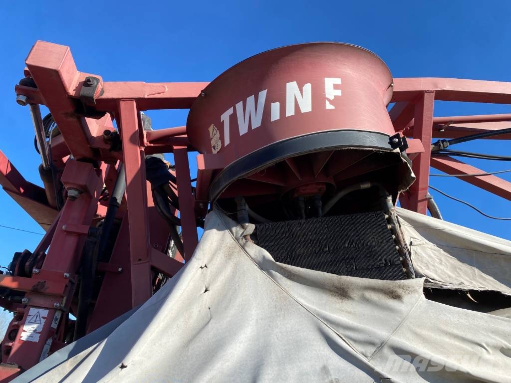 Hardi Commander 2800 Plus Tažené postřikovače