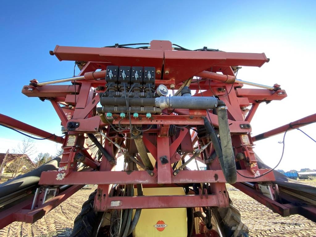Hardi Commander 2800 Plus Tažené postřikovače