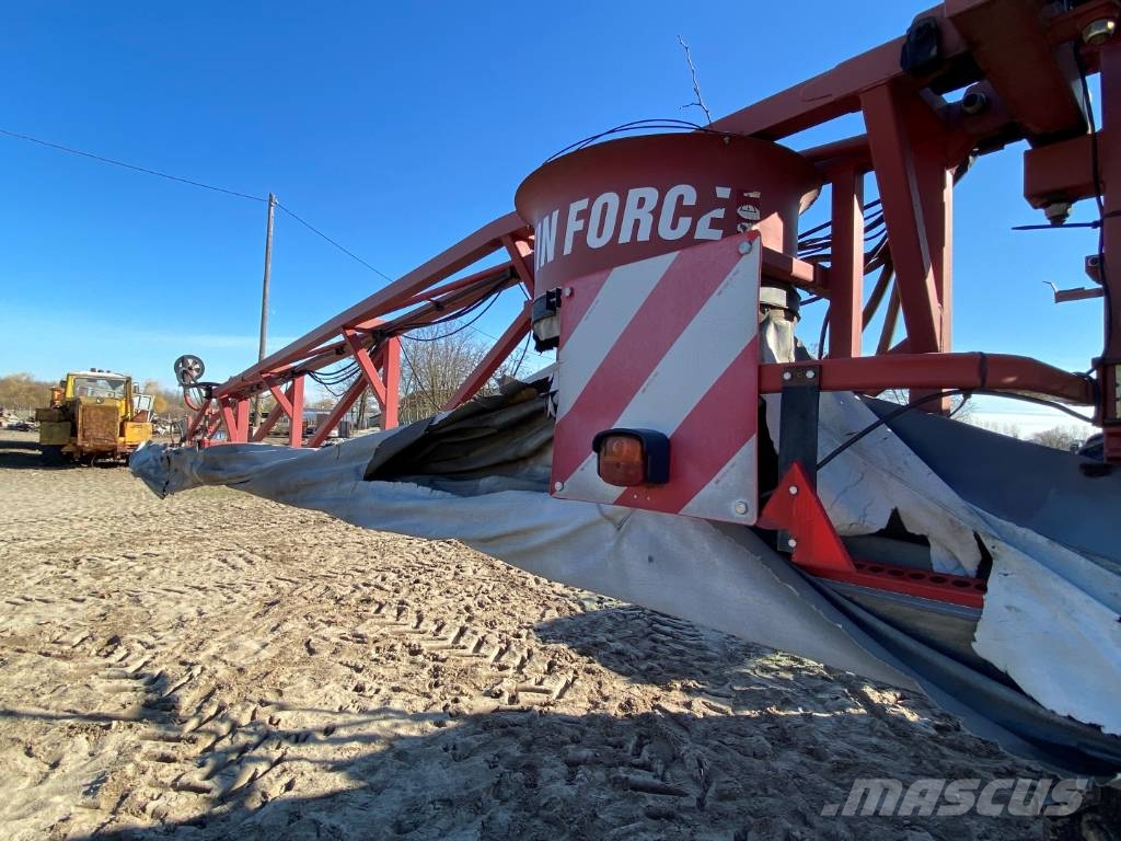 Hardi Commander 2800 Plus Tažené postřikovače