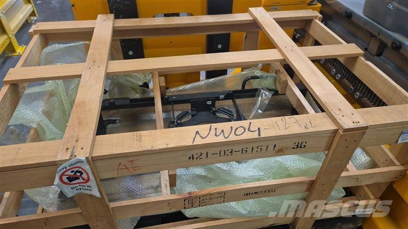 Komatsu BRACKET 421-03-61511 Radiatoren