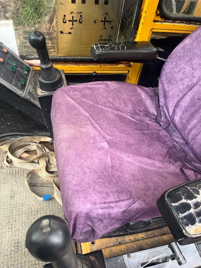 Åkerman H 10 B Roomikekskavaatorid