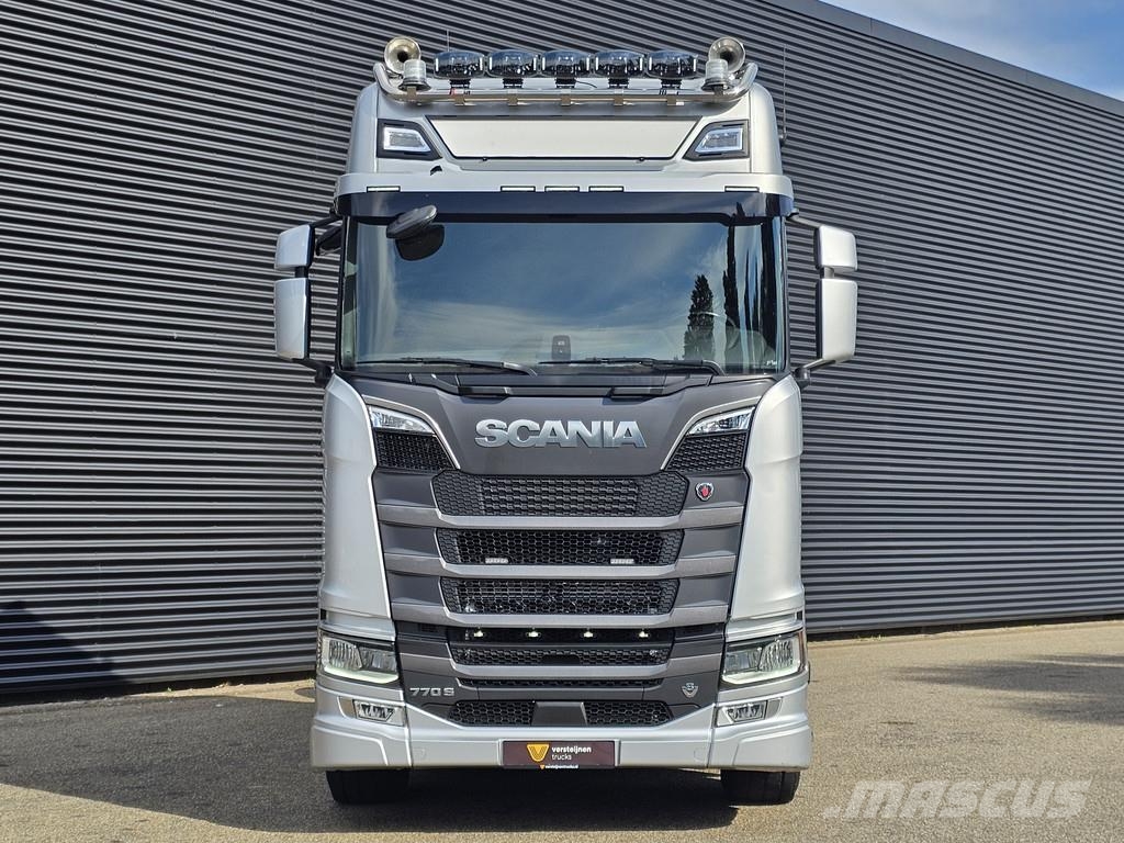 Scania S770 8x4 / 180.000 KG / HYDRAULIC Other trucks