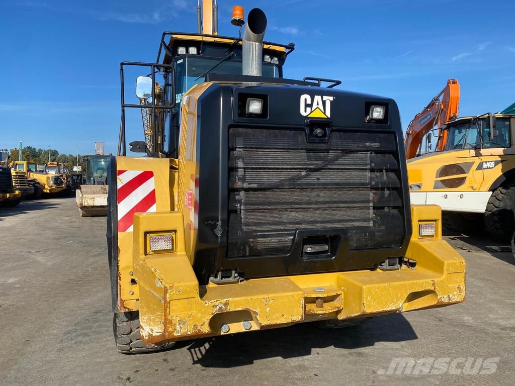 CAT 962K . Radlader