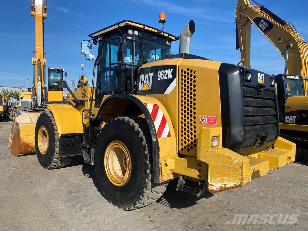 CAT 962K . لوادر بعجل