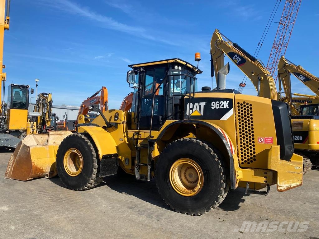 CAT 962K . Radlader