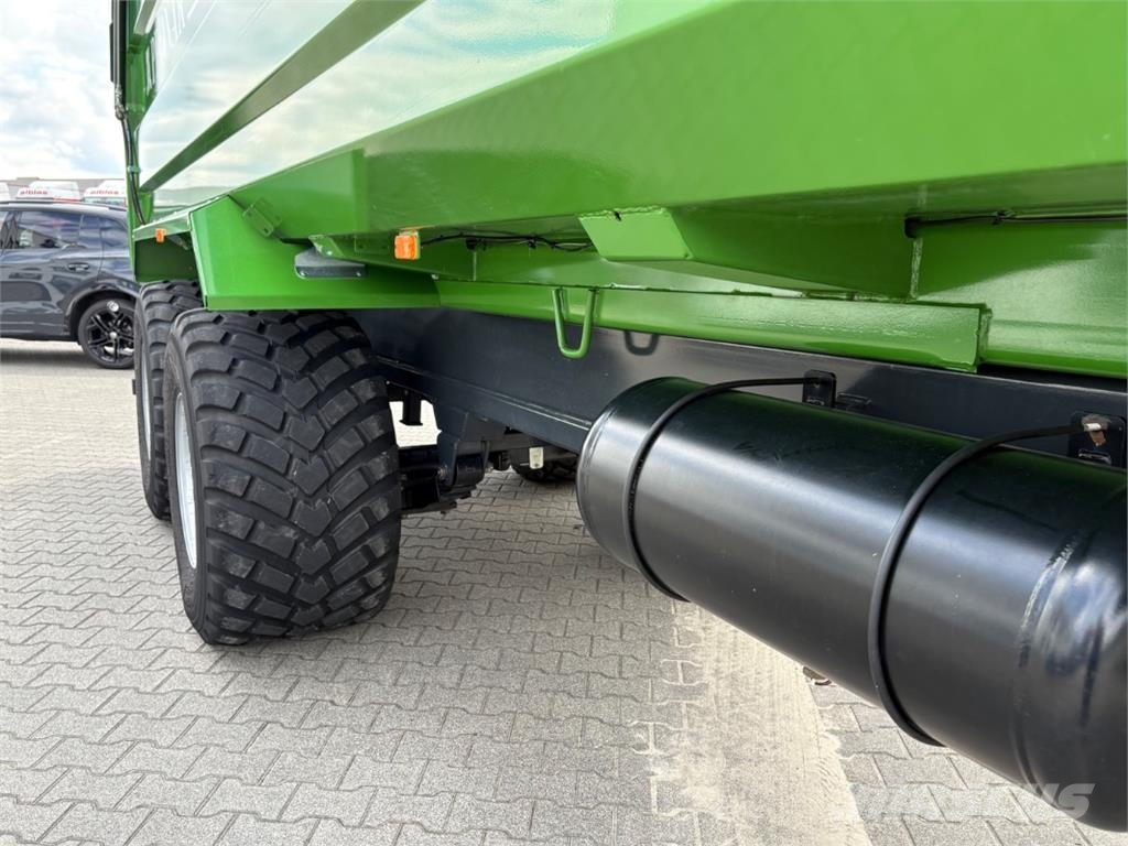 Pronar T 700 XL *40m3* Ballenanhänger