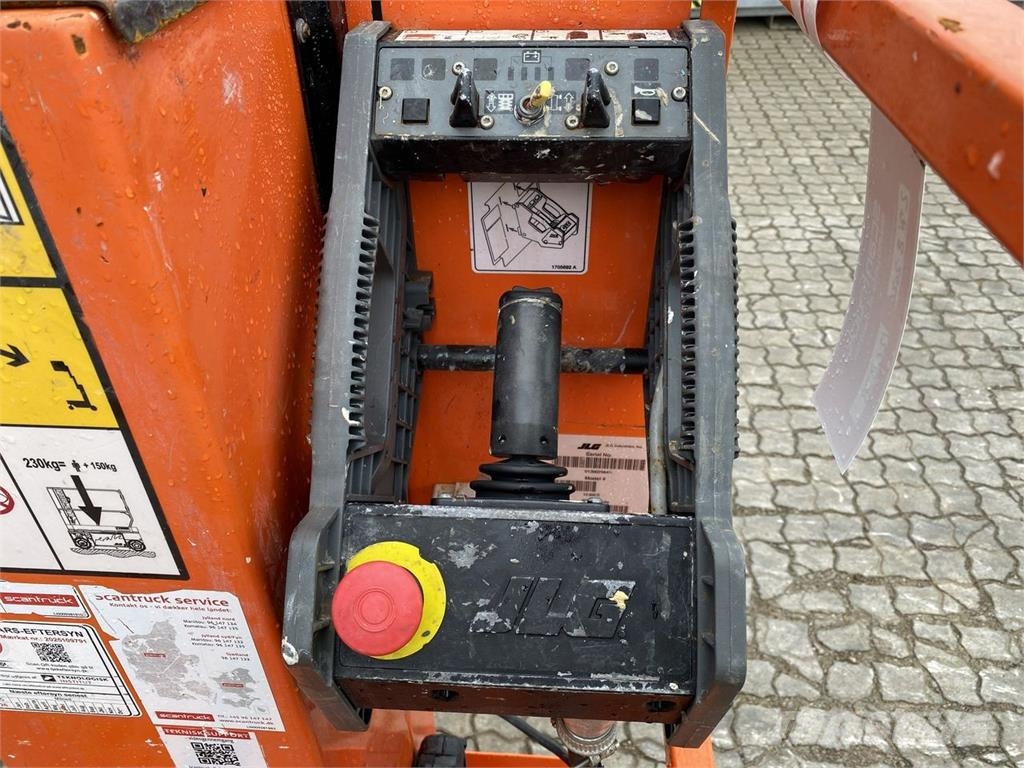 JLG 1230ES Plataformas con jaula de elevación