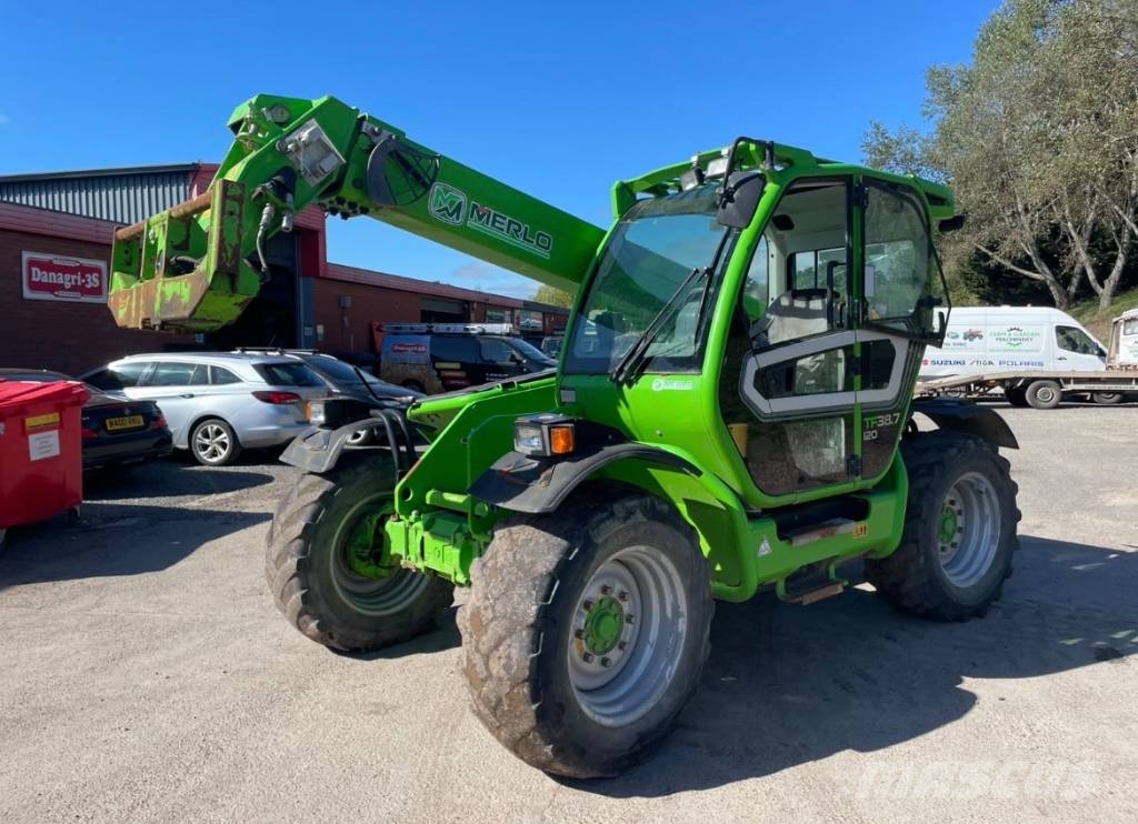 Merlo TF 38.7 Телескопічний навантажувач