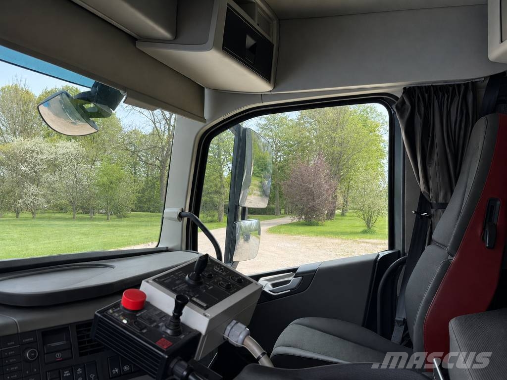 Volvo FH 540 + MUELLER MITTELTAL haagis Camion ribaltabili
