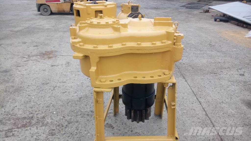 CAT 245 Transmissie