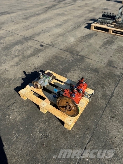 Eaton POMPA HYDRAULICZNA X 2 SILNIK JAZDY 液压