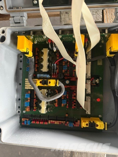 Prinoth ELECTRIC PARTS إلكترونيات