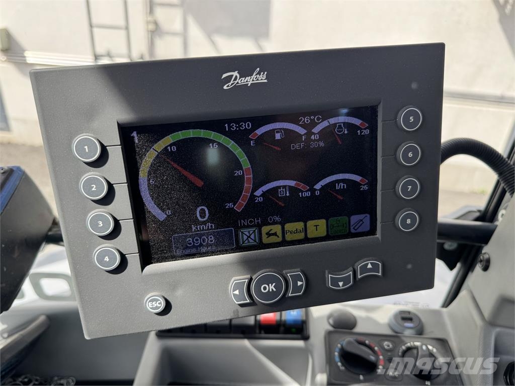 Lännen 8600K Εκσκαφείς Φορτωτές τύπου JCB