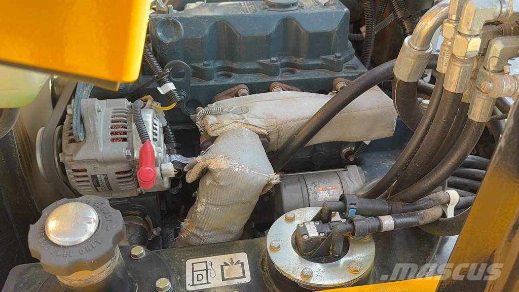 JCB 3T-1 - 2019 YEAR Странични самосвали