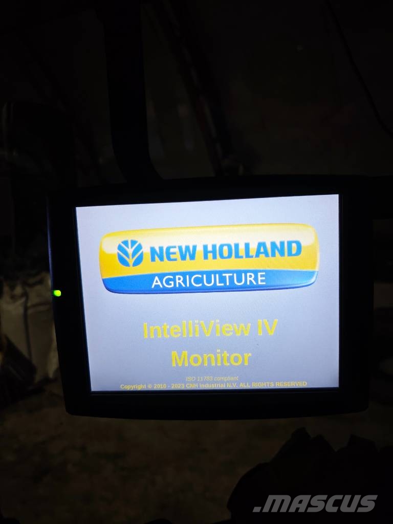 New Holland T 7.210 Traktoriai