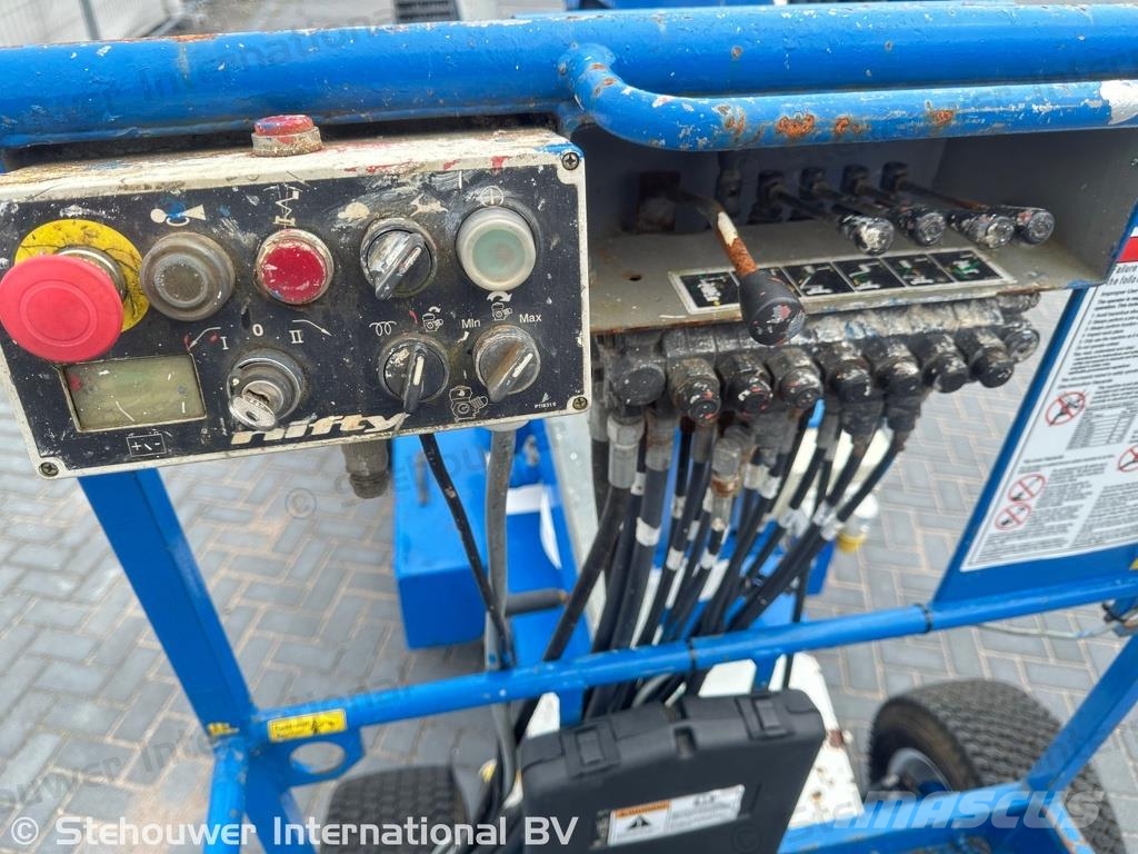 Niftylift HR12 NDE Nifty Lift HR12NDE Niftylift HR 12 Knikarmhoogwerkers
