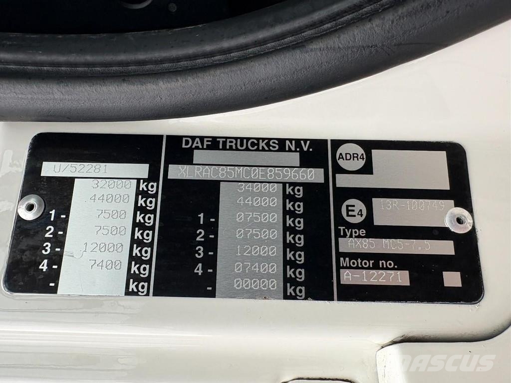 DAF CF 85,460 + 8X2 STEERING + EURO 5 Camiones con chasís y cabina