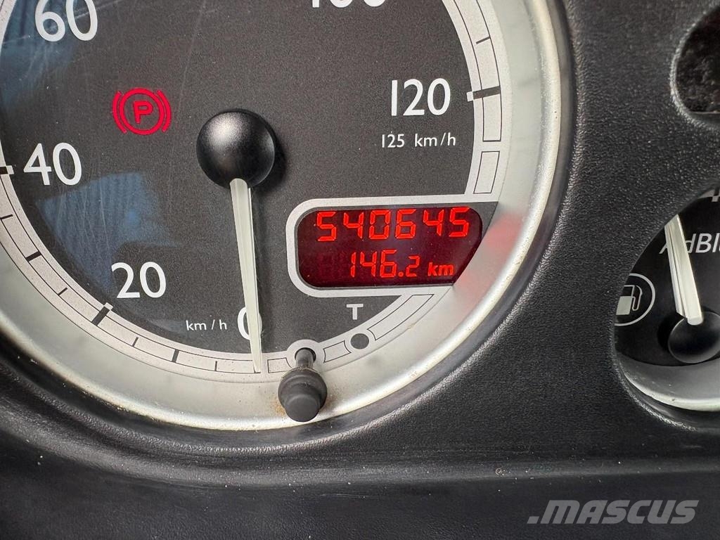 DAF CF 85,460 + 8X2 STEERING + EURO 5 Camiones con chasís y cabina