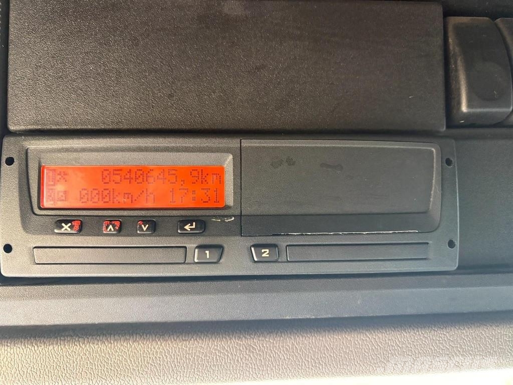 DAF CF 85,460 + 8X2 STEERING + EURO 5 Camiones con chasís y cabina