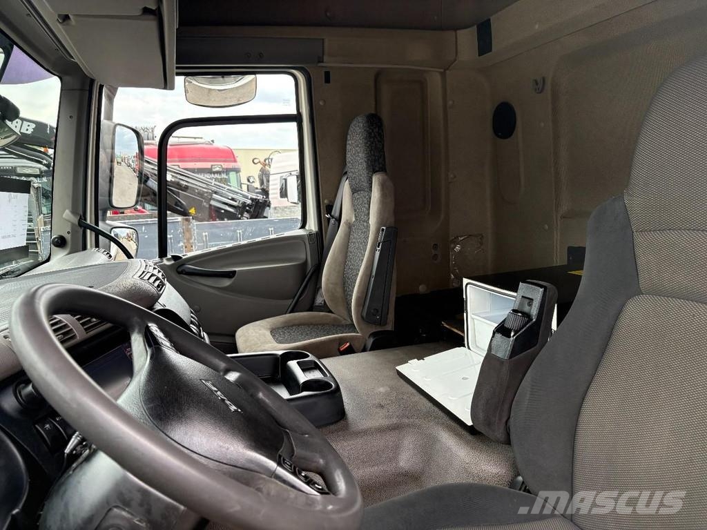 DAF CF 85,460 + 8X2 STEERING + EURO 5 Camiones con chasís y cabina