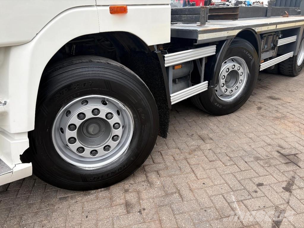 DAF CF 85,460 + 8X2 STEERING + EURO 5 Camiones con chasís y cabina
