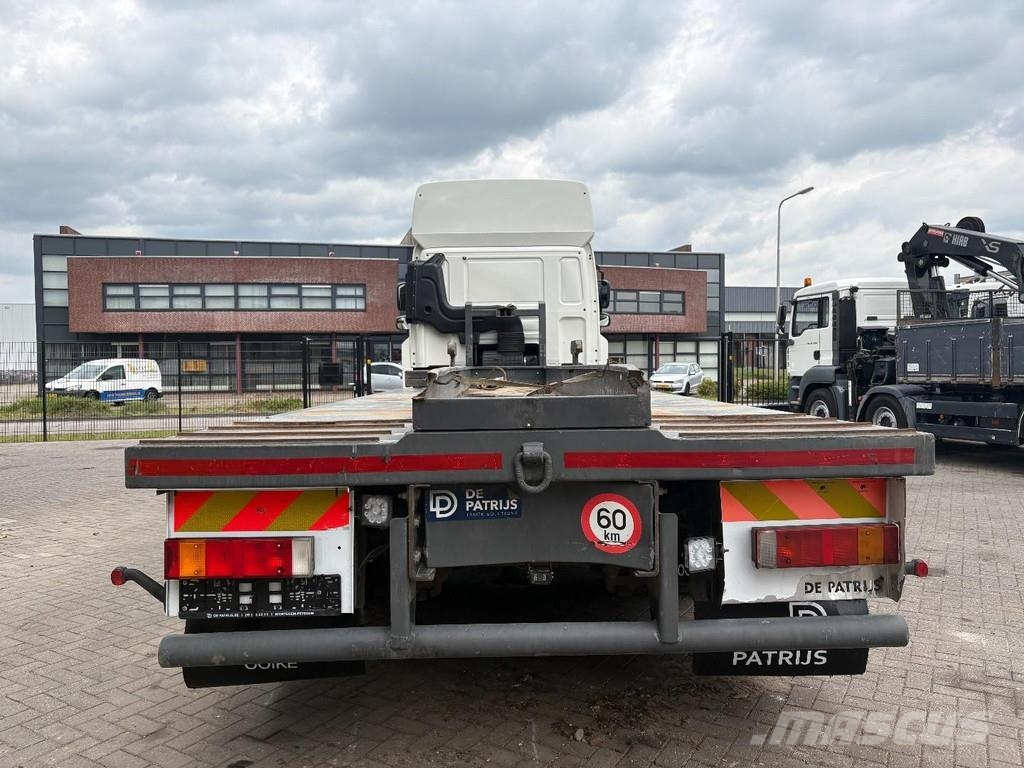 DAF CF 85,460 + 8X2 STEERING + EURO 5 Camiones con chasís y cabina