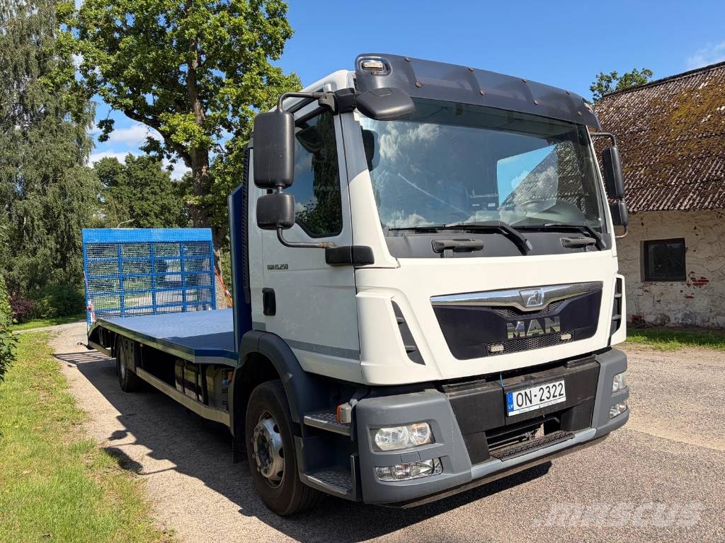 MAN TGM 15.250 Remorque porte engin