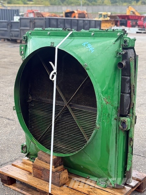 Liebherr R 944 B USED COOLER Hűtők