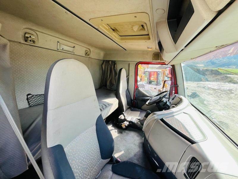 Renault Tracteur TRUCKS PREMIUM 420.19 4x2 وحدات الجر