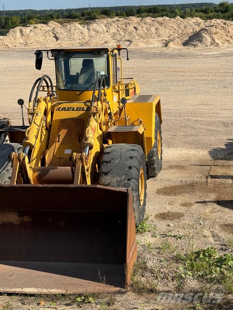 Kaelble Baumaschinen 3280 Kolesni nakladalci