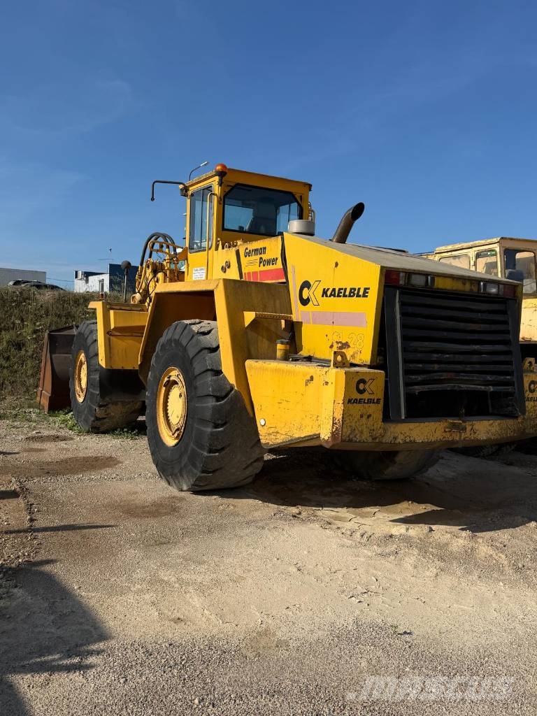 Kaelble Baumaschinen 3280 Kolesni nakladalci