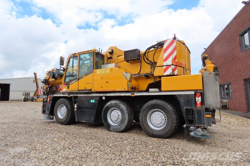 Terex Demag AC 40-1 City رافعات صالحة لكل أنواع الطرق