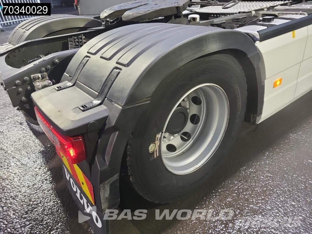 Volvo FH 500 4X2 XL 2xTanks Navi Standklima ACC Motrici e Trattori Stradali