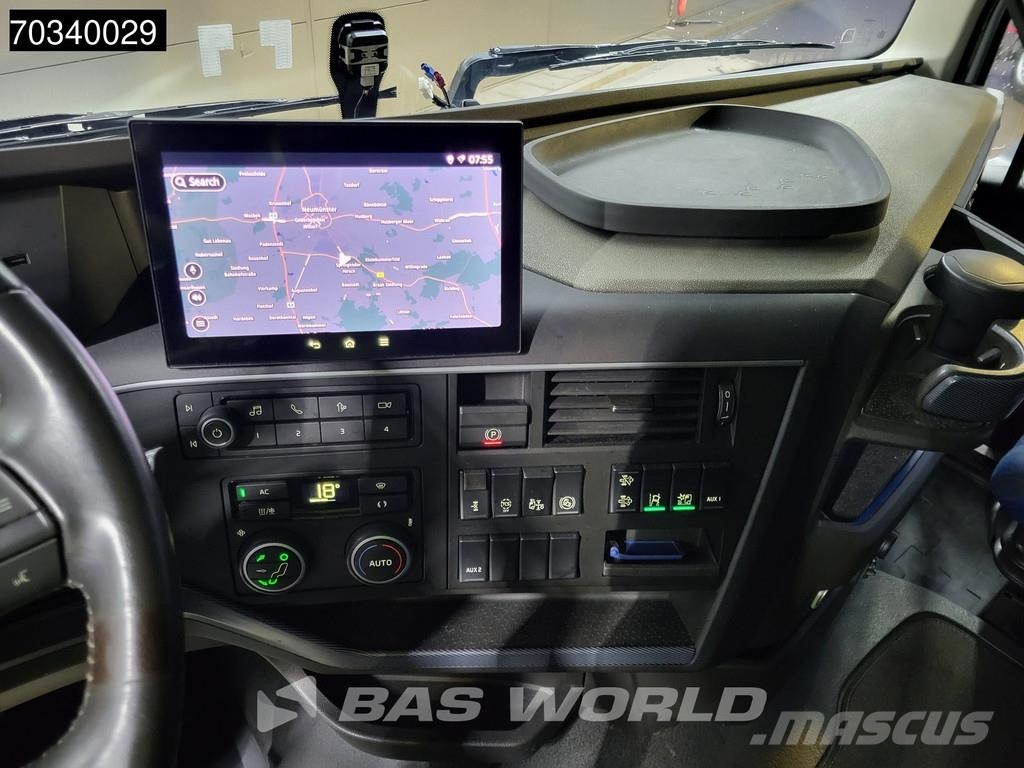 Volvo FH 500 4X2 XL 2xTanks Navi Standklima ACC Motrici e Trattori Stradali