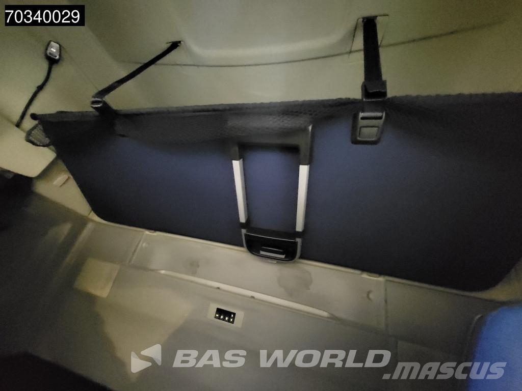 Volvo FH 500 4X2 XL 2xTanks Navi Standklima ACC Motrici e Trattori Stradali
