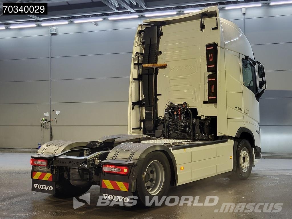Volvo FH 500 4X2 XL 2xTanks Navi Standklima ACC Motrici e Trattori Stradali