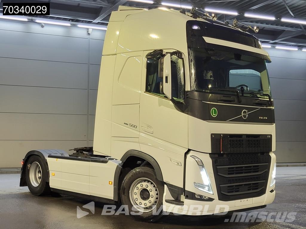 Volvo FH 500 4X2 XL 2xTanks Navi Standklima ACC Motrici e Trattori Stradali