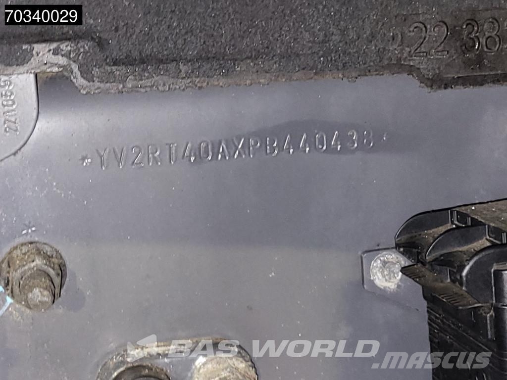 Volvo FH 500 4X2 XL 2xTanks Navi Standklima ACC Motrici e Trattori Stradali