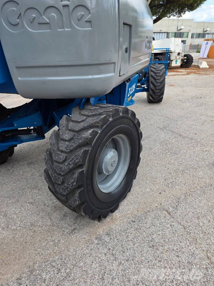 Genie Z 135/70 Elevadores braços articulados